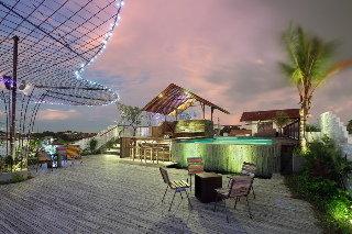 Prani Legian Hotel Kültér fotó
