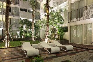 Prani Legian Hotel Kültér fotó